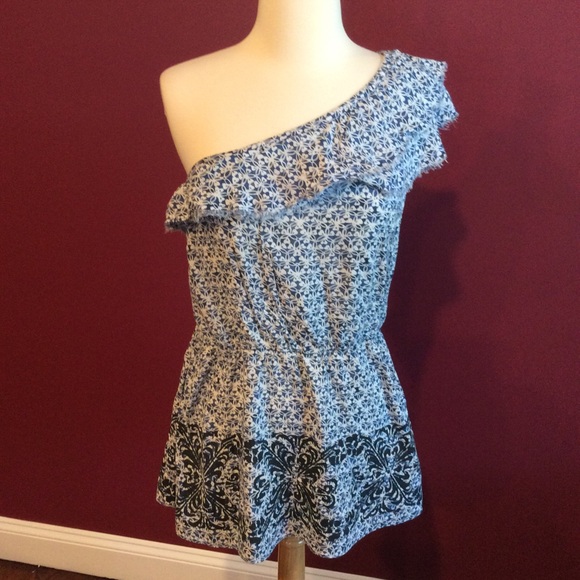 Free People Tops - Free people Sz M one shoulder tunic top EUC